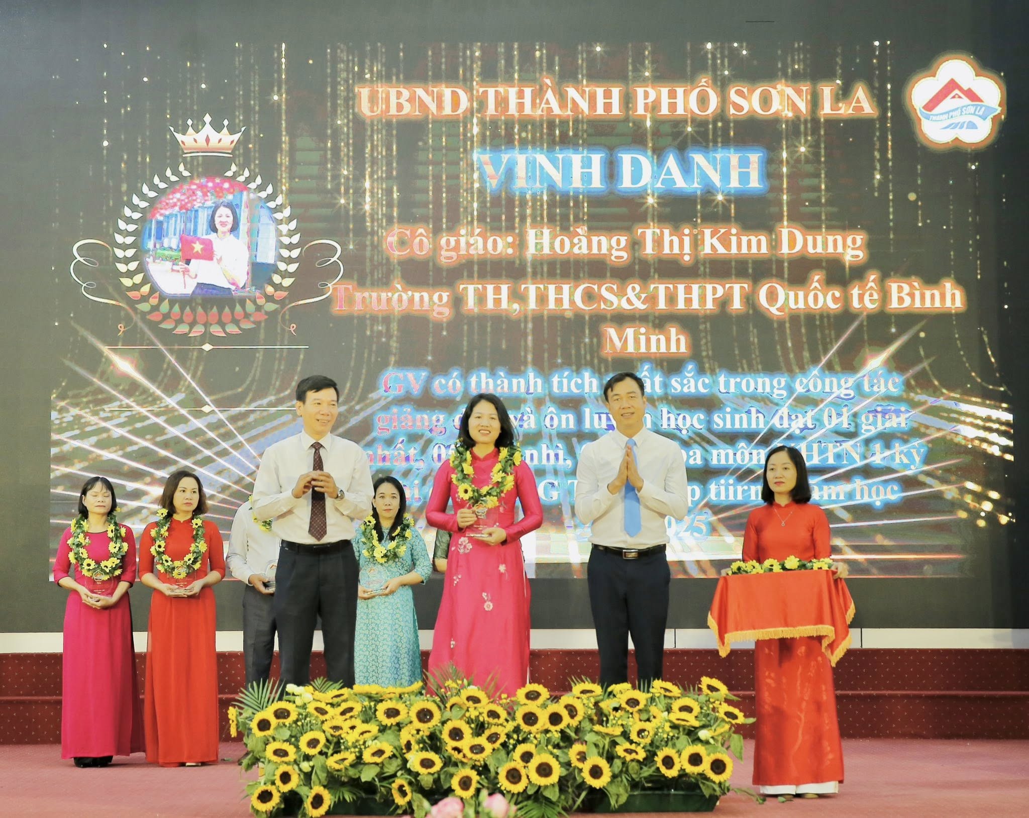 anh tin bai